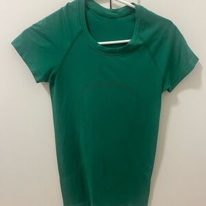 Lululemon Green Women's Athletic Top